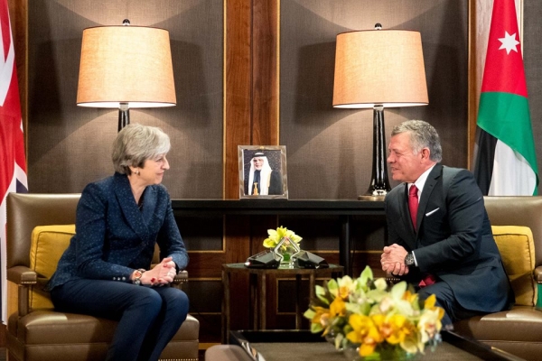 لقاء الملك برئيسة وزراء بريطانيا
