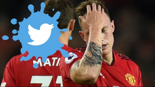تويتر يعتذر رسميا من مدافع مانشستر يونايتد بعد السخرية منه
