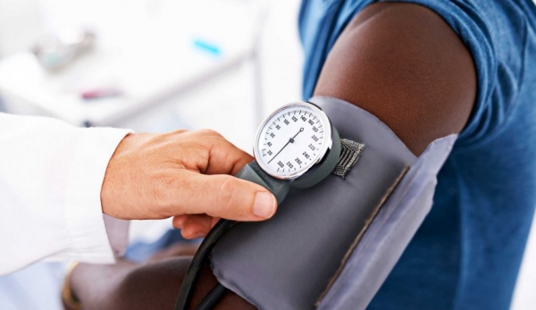 كيف ترفع ضغط دمك دون تناول دواء؟
