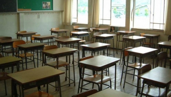 إغلاق مدرسة وكالة في عمان بعد إصابة طالبة بكورونا