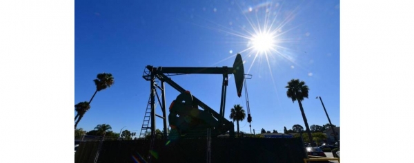 ضعف توقعات الطلب يعرقل ارتفاع اسعار النفط