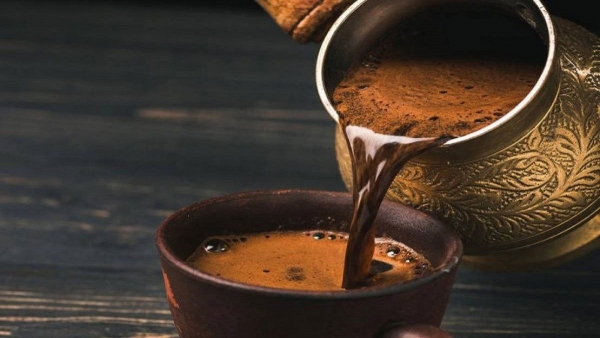 للحفاظ على صحتك.. 6 مكونات لا تضفها إلى القهوة