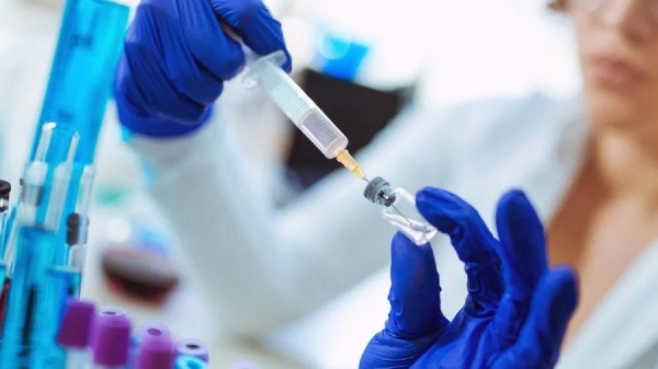الولايات المتحدة ترخص بشكل كامل إستخدام عقار ريمديسيفير لعلاج فيروس كورونا