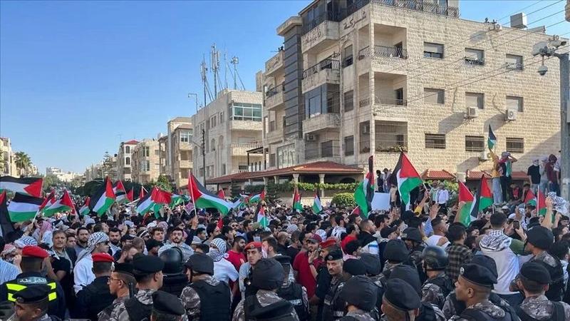 مسيرات في عمان والمحافظات للتنديد بالعدوان الغاشم على قطاع غزة