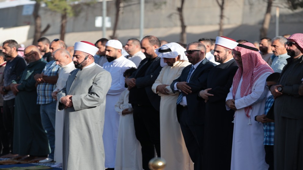 الأردنيون يؤدون صلاة العيد.. وقرارات مهمة من الأمن ومراكز الإصلاح والتأهيل خلال العيد