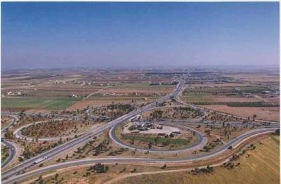 أهالي الرمثا يطالبون  الملك إنقاذ أراضيهم المستملكة لخط القطار