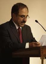 في اجتماع مجلس تنفيذي الزرقاء ... المجالي :   على الجميع وضع حدٌ للمشاجرات العشائرية