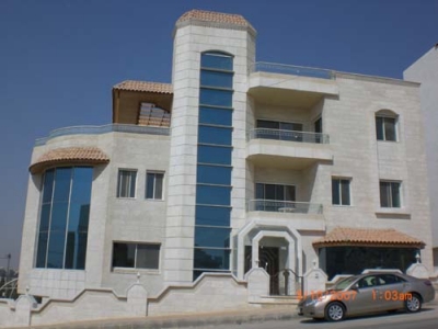 إعادة النظر في الإيجار كل 5 سنوات في (المالكين والمستأجرين)