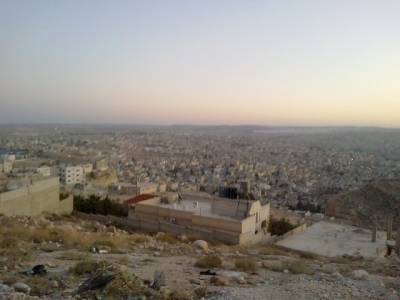 نواب الزرقاء وجهوا نكسة ثقة لحكومة الخصاونة بعد فشل الحوارات المسبقة فما هي الأسباب ؟