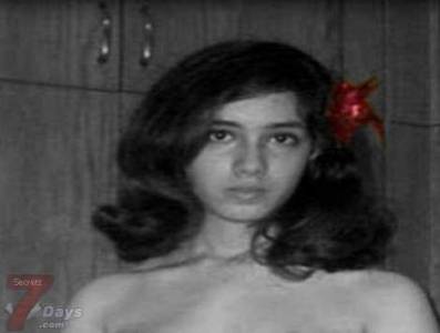 حكومة الخصاونة تعرت مثل علياء المهدي لطلب رضا  الإخوان المسلمين