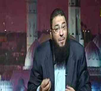 داعية مصري: اللهم زوِّج الشباب مثنى وثلاث ورباع.. وتنتهي فتنة النساء