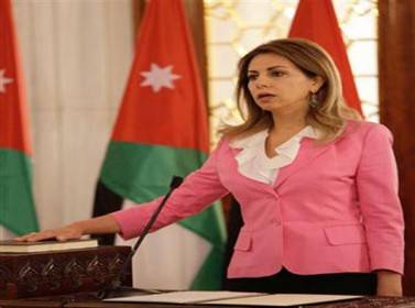 وزيرة التخطيط السابقة سهير العلي تدلي بشهادتها أمام القضاء حول اتفاقية الكازينو