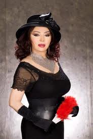 نبيلة عبيد : تزوجت أسامة الباز لمدة 9 سنوات وحسني مبارك كان شاهدًا على عقد الزواج