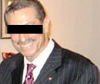 ضبط صحفي مصري بالنمسا يتلصص على النساء في حمام