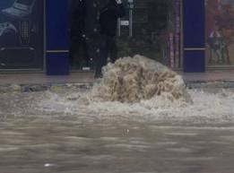 الأمانة: اليافطات الانتخابية أغلقت مناهل التصريف