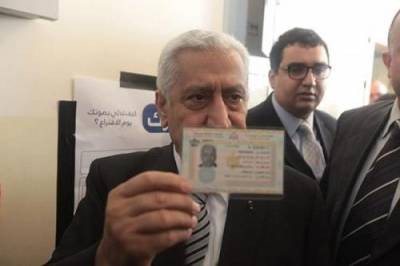 النسور : معنوياتي  عالية لأنني لم استقل بعد ولو قدمتها لحملت منديلاً من الدموع