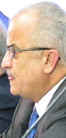 الصحافيين مازالوا  إنتظار ولوج المهد المنتظر عبد آله الخطيب