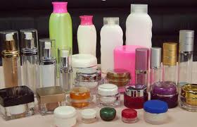 ضبط مصنع مستحضرات تجميل واجهزة تزوير ماركات عالمية في منزل !