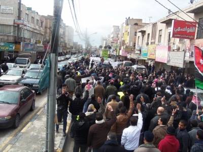 بالصور رفض 14  رفض المهزلة الانتخابية في اربد ومسيرة حاشده في الطفيلة وحيها