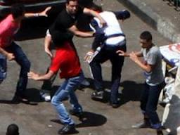 اصابة بطلق ناري في جبل النصر ومئات المحتشدين امام مغفر جبل النصر