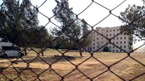 مواطنين بارقام وطنية يعيشون في السايبر ستي واحوال معيشية مأساوية