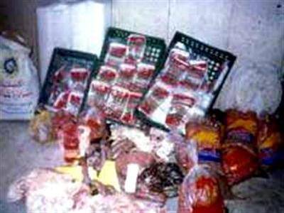 بلدية الكرك الكبرى تتلف طنين من المواد الغذائية الفاسدة