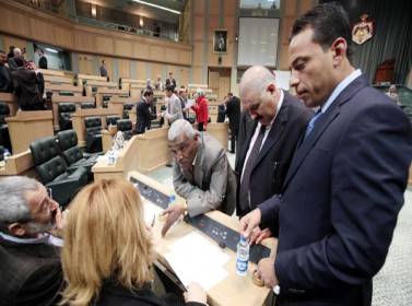 الحكومة القادمة من مطبخ بسمان ..