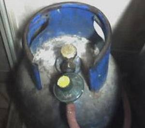 اسطوانة غاز تحرق منزلاً بالزرقاء