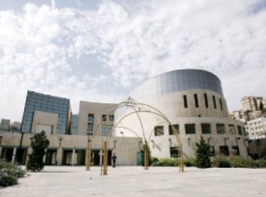 موظفون بـالأمانة يعتزمون بدء اعتصامهم المفتوح للمطالبة بحقوقهم بدءً من الغد