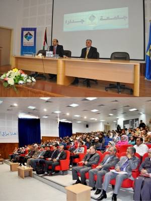 رئيس جـامعة جــدارا يلتقي الطلبـة الجـدد