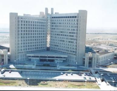 اضراب العاملين فى مستشفى الملك المؤسس يوم 21|4|2013