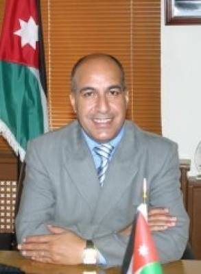 امين عام وزارة العمل اكبر من عمال الوطن