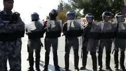 كيف يستعد رجال الامن للتعامل مع المتظاهرين في الاردن فيديو ..