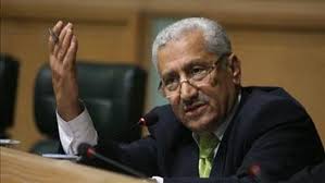 عبدالله النسور على مفترق الطرق ..!!