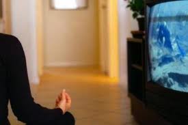 زوج يشوي زوجته لتأخرها فى إعداد الطعام