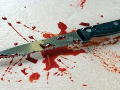 رجل يستعيد عضوه الذكري بجراحة بعد أن قطعه ليثبت إخلاصه لزوجته!!