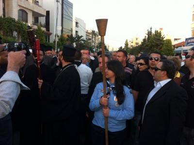 من الاردن ... مسيرة الشموع تضامناً مع المطرانين المختطفين في حلب .. عمان اليوم