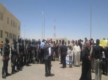 تشكيل لجنة لصياغة مبادرة وميثاق الشرف العشائري