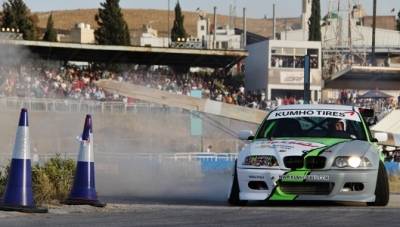 الوطنية العربية للسيارات الوكيل الحصري لإطارات كومهو