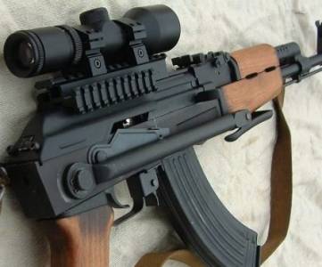 رامبو  .. كلاشين ورصاص في حرم الجامعة الهاشمية !!