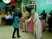 مدرسة نسيبة المازنية تحتفل بيوم الثورة العربية ويوم الجلوس