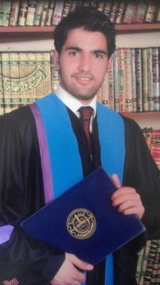 تهنئة للدكتور براء الشرعة بمناسبة التخرج من كلية طب الاسنان