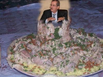 بلا ترخيص وبدعم من الكيلاني.. مطاعم القدس تفتتح فرعها الجديد في شارع المدينة المنورة