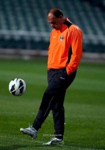 الاردن يؤكد استمرار عدنان حمد في تدريب منتخب النشامى