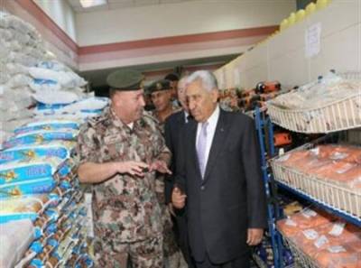 النسور يتفقد الأسواق قبل رمضان