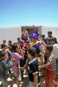 (محمود صدقة .. قديس الزعتري) ..    ( Mahmoud Sadkah the saint of Zaatari ) .. صور