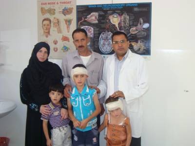 نجاح عملية زراعة لقوقعتين لطفليين من الجنسية السورية في المستشفى الاسلامي