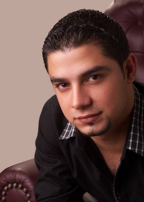 النجم الاردني سيف ابوخضير يفاجىء جمهوره