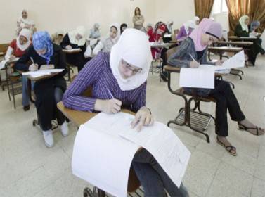 انتهاء تصحيح التوجيهي وتوقع النتائج بداية آب