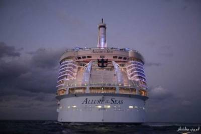 بالصور ... كروز  آكبر من سفينة آلتايتنك ب 5 مرات  أكبر سفينة بالعالم  !!!